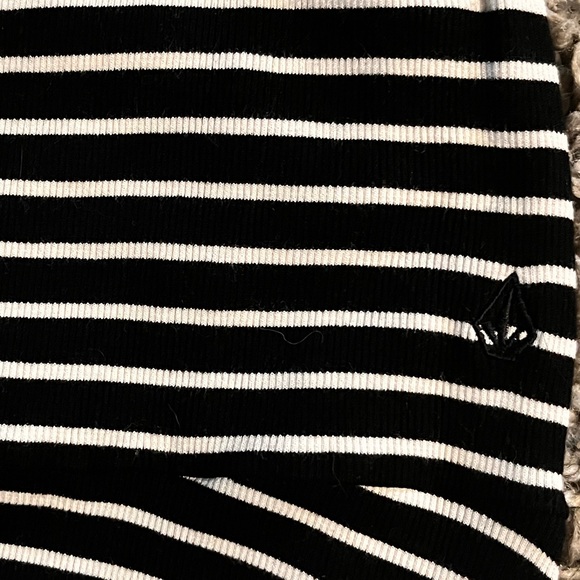 Volcom Girls DayZ Sz 8/10 Dress - Picture 2 of 3